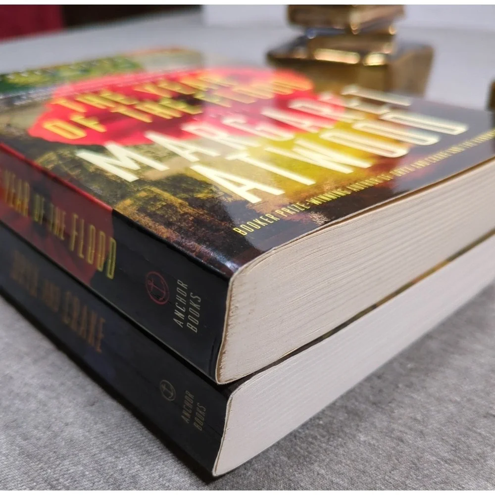 Margaret Atwood ORYX &‎ CRAKE/The Year of  Flood - Maddaddam Trilogy Books 1 & 2